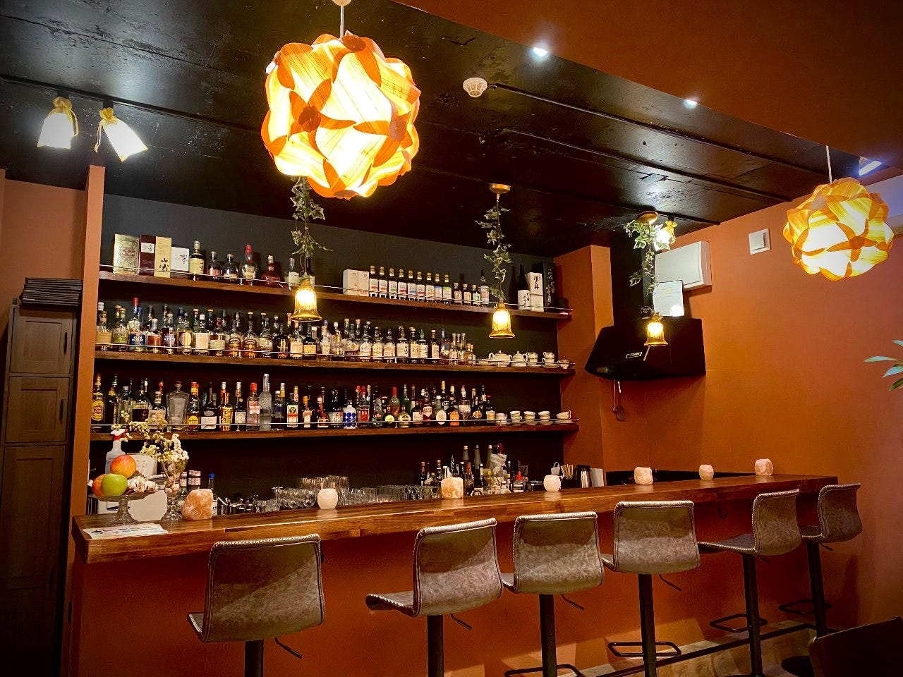 Cafe Bar Valier ヴァリエ 池袋 バー ぐるなび