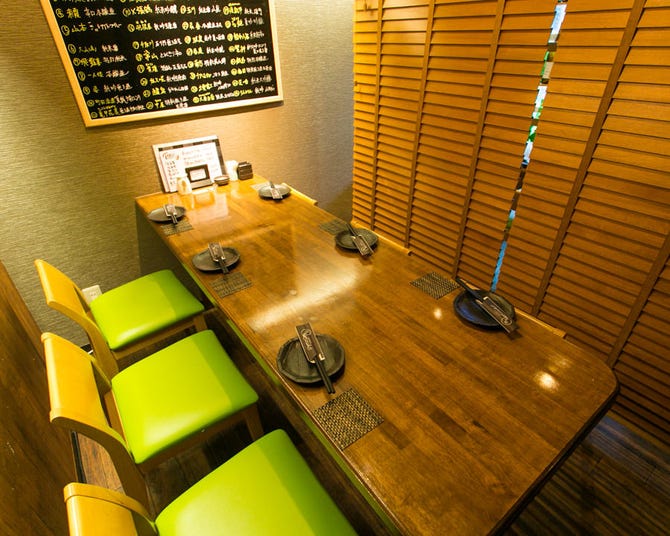 日本酒バル 個室居酒屋 新家 本八幡 居酒屋 ぐるなび