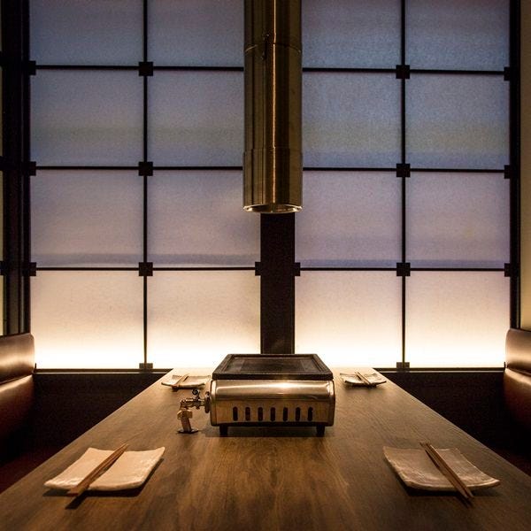 3 4名様用 席のみ予約 テーブル席の詳細 焼肉と和酒 うしごろ貫 五反田店 五反田 焼肉 ぐるなび