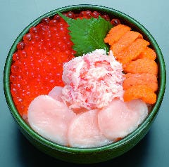 函館朝市 栄屋 よさこい食堂 函館 海鮮丼 ぐるなび