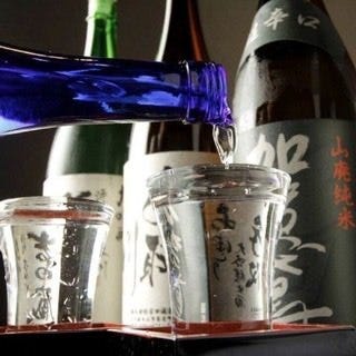 石川地酒を多数ご用意。飲み比べてお好みの地酒を見つけてみては