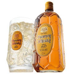 キンキンの冷たさ、角1:ソーダ4の黄金比率、レモンで爽快感 !
