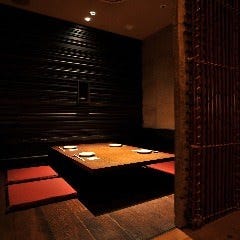 ゆったり個室 みなとみらいの居酒屋でおすすめ 人気の完全個室 ソファー席など ぐるなび