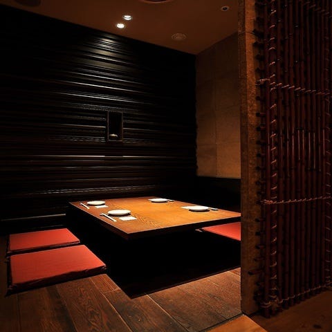 札幌弥助 桜木町店の店内