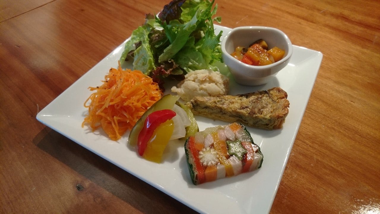 野菜とお肉のbistro Encore アンコール 気軽にフレンチを楽しむ