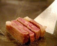 神戸牛ステーキ あぶり肉工房 和黒 北野坂本店