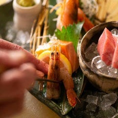 和彩旬彩 うおまん 尼崎キューズモール店_食材にこだわったうおまんの旬魚旬菜の逸品をお楽しみ下さい。