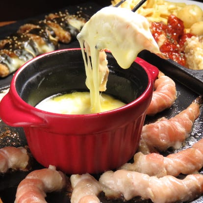 ゆったり個室 梅田で食事 ディナー 人気の完全個室 ソファー席など ぐるなび