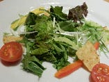 １、いちおしプラン　季節の野菜のサラダ