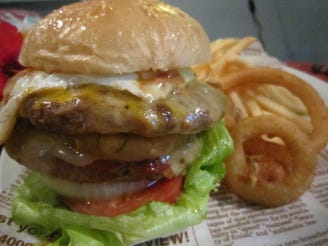 Burgershop H S メニュー ハンバーガー ぐるなび