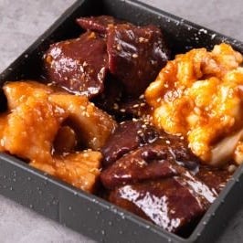 焼肉ふじ_ほるもん盛り合わせ4種