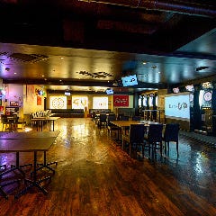 多数の大型モニターで観戦できるお店☆