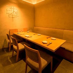 6～8名様用の半個室スペース