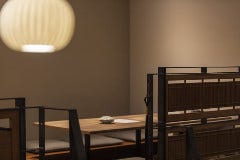 落ち着いた雰囲気の店内