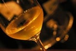 グラスワインは常時8種類以上
ソムリエとともお選びください