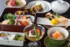 クサツエストピアホテル 日本料理 あお花 