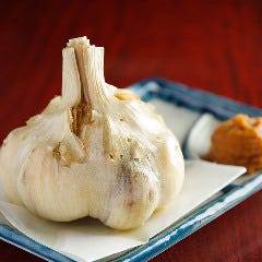 お酒をメインに来店された方にも満足してもらえる料理たちです