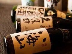 ソムリエ厳選銘酒が充実
