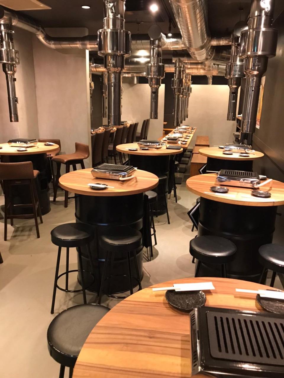 和牛焼肉食べ放題 ヤキニクギャング 梅田店 席 個室 席 ぐるなび