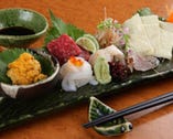 日本海天然魚介の刺身盛り
旬の食材を堪能