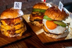 WorldBurger 池袋西口本店