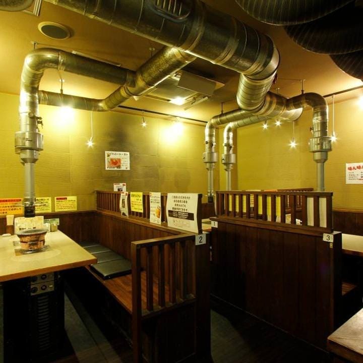 七輪炭火焼肉 味ん味ん 相模大野店 席 ぐるなび