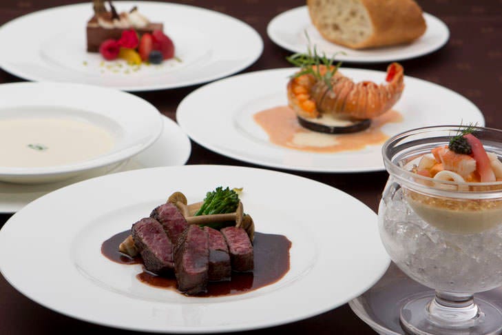 各種お祝いにおすすめ クラシックホテル料理のお祝いコースの詳細 グリル洋定食とみんなのワイン食堂 Seiji 長野市 洋食屋 ぐるなび
