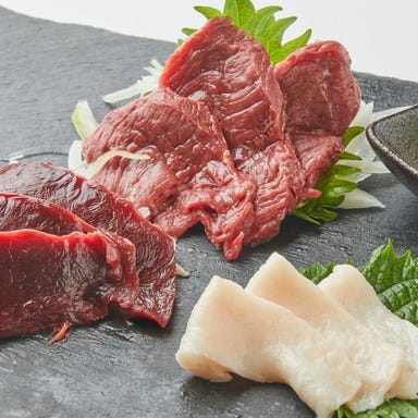 とろける肉寿司と九州馬刺で乾杯 肉笑～ニクワライ～ こだわりの画像