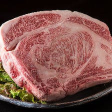 厳選肉◎長い付き合いのある肉屋から