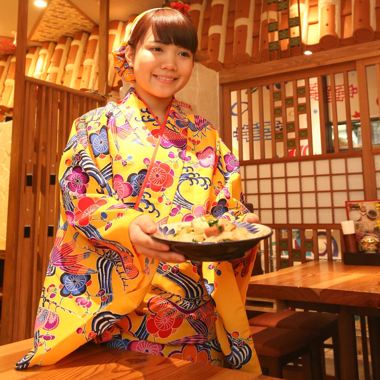 沖縄家庭料理酒場 やちむん 丸の内 沖縄料理 ぐるなび