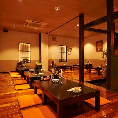 チャコール＆ダイニング 写楽