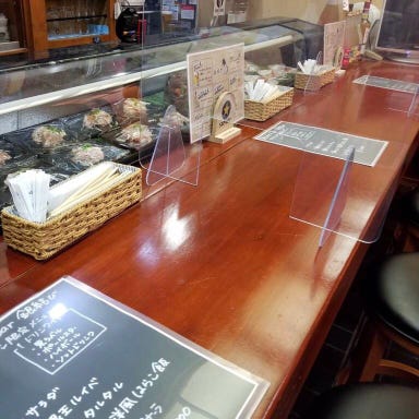 洋食×鮭料理専門店 鮭cafe＆bar 銀結び 店内の画像