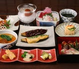 【時間限定】《特別日本料理》 クラス会、お祝いのお席、そしてご家族のご会食に最適です　