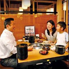 焼肉きんぐ 松山衣山店 