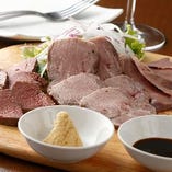 低温調理で生感覚の絶品肉料理【神奈川県】