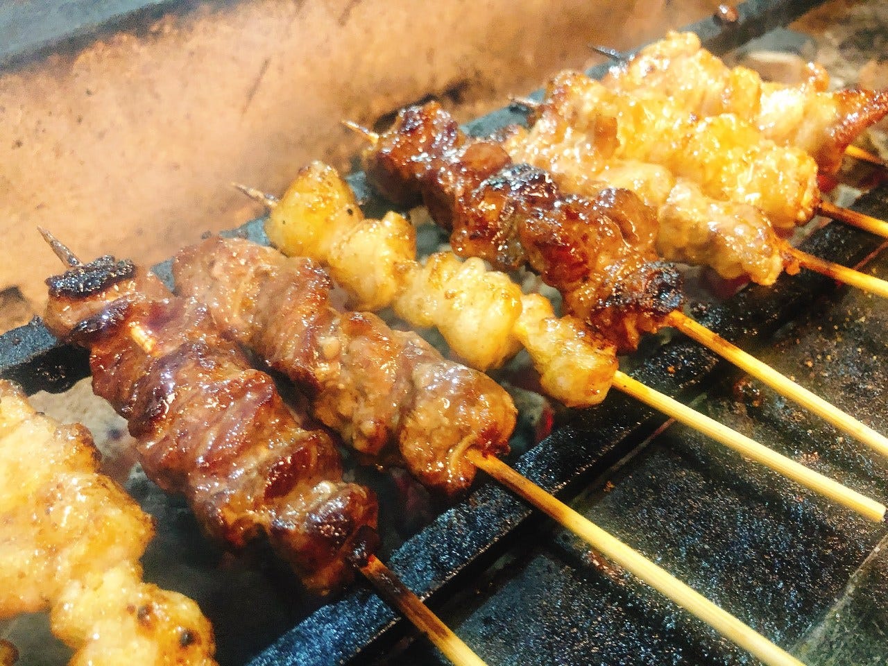 炭火肉酒場 肉まる