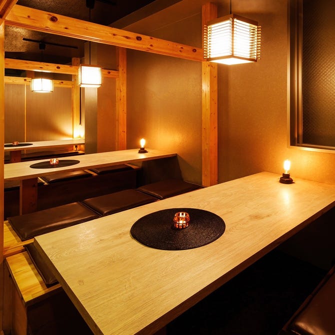 炭火焼鳥専門 全席個室居酒屋 吟八 日本橋店 三越前 居酒屋 ぐるなび