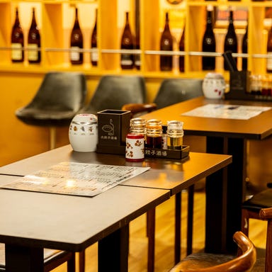 大餃子酒場新橋店_《テーブル席》お1人様でも、団体様でも!気軽に入れる新橋大餃子酒場