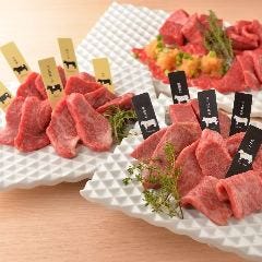 最高級部位に希少部位、赤身盛り合わせでエイジングビーフを堪能