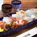 日本海の旬魚を焼・刺・煮でご提供！地酒は常時20種以上ご用意。