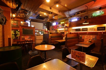 おしゃれなお店が見つかる 心斎橋のダイニングバーでおすすめしたい人気のお店 ぐるなび