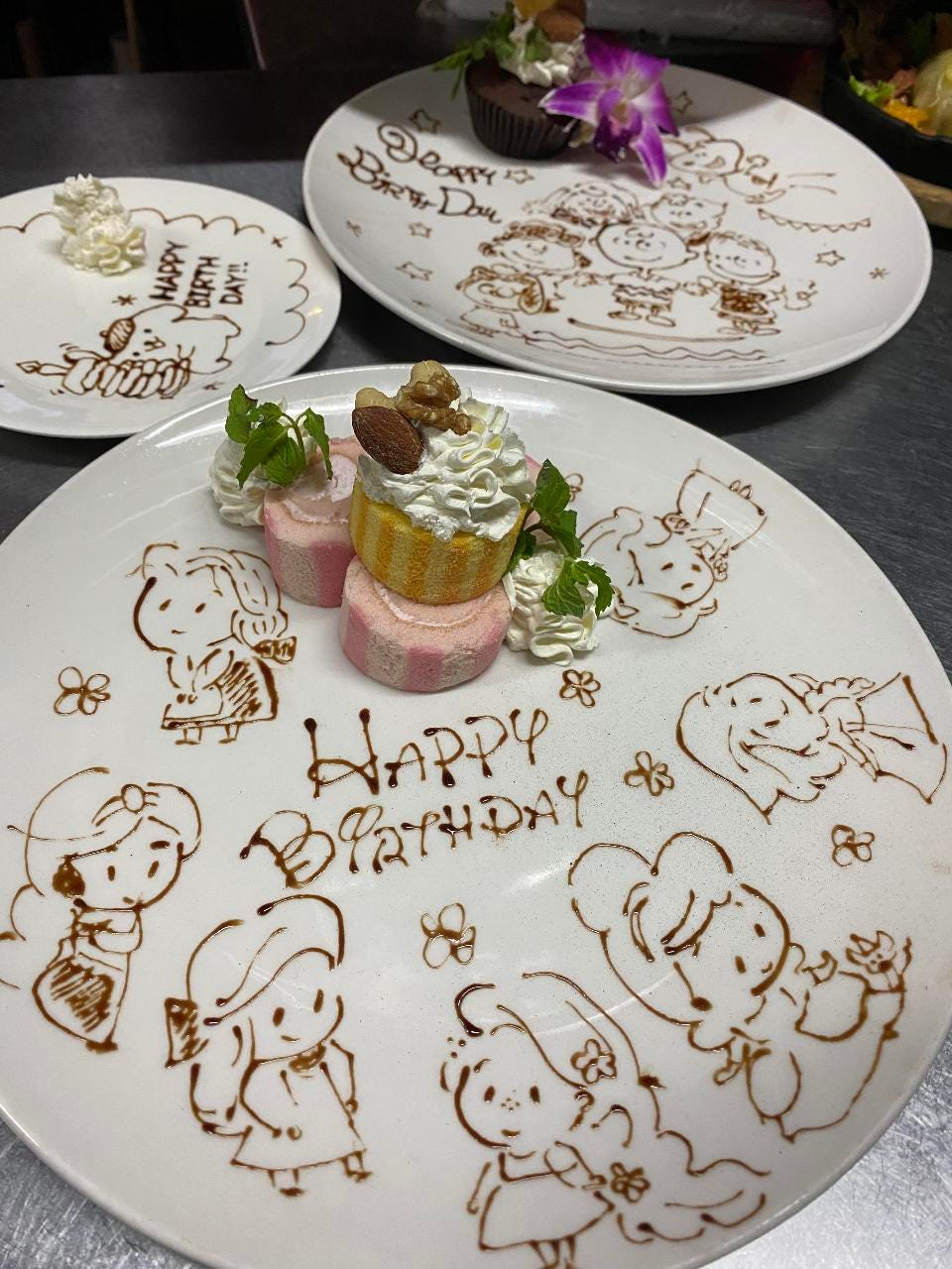 サプライズ インスタ映え デザート付イラストプレートの単品オーダーはこちらから お料理は当日注文 の詳細 Umiya Rock Club 心斎橋 居酒屋 心斎橋 ダイニングバー ぐるなび