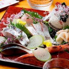 能登牡蠣と金沢おでん 居酒屋 小路