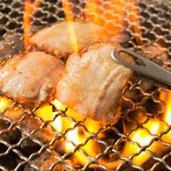 赤坂 焼肉 日曜営業 3 000円以内 おすすめ人気レストラン ぐるなび