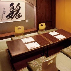 少人数から利用できる個室は全16室！接待やプライベートでもOK!