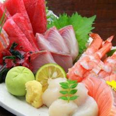 こだわりの地酒を当店自慢の海鮮とご一緒にお召し上がり下さい♪