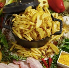 食べ放題　フライドポテト　バター醤油