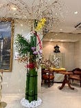 新年の1階フロントには門松が飾られてあります。