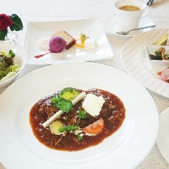 フレンチレストラン Premier 