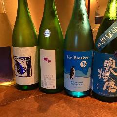 どのお料理もお酒との相性抜群。 飲み比べもおすすめ◎